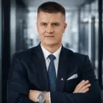 Andrzej Wojtusik, praktyk bezpieczeństwa, trener i autor